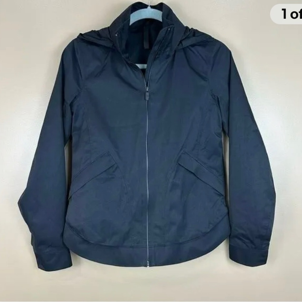 Lululemon rain seeker 2